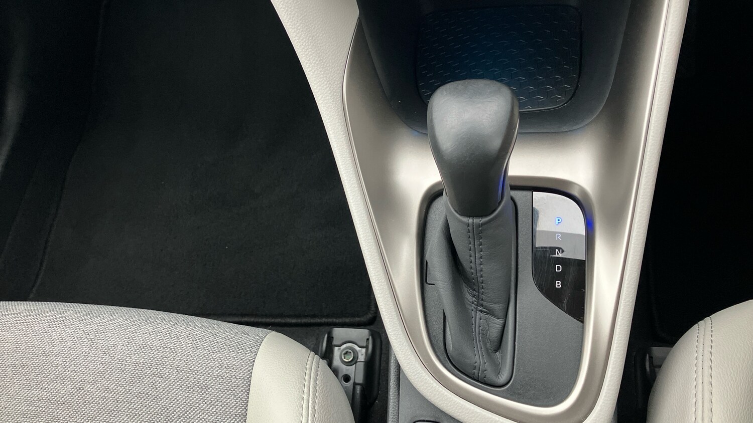 Used Toyota Yaris 2023 for sale - 76557285: Photo 40