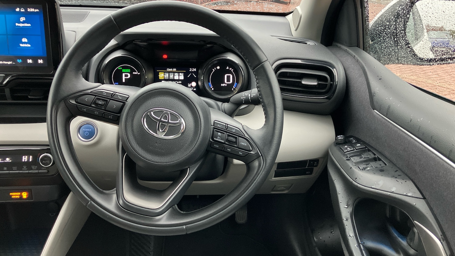 Used Toyota Yaris 2023 for sale - 76557285: Photo 8