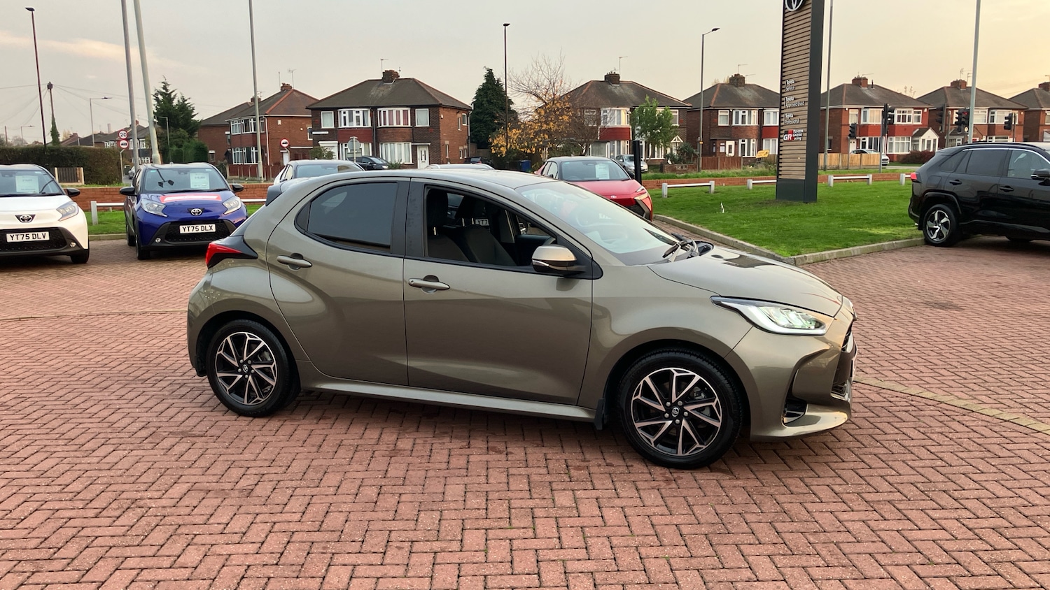 Used Toyota Yaris 2023 for sale - 76547583: Photo 37