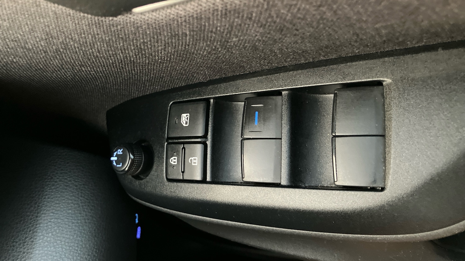 Used Toyota Yaris 2023 for sale - 76547583: Photo 43