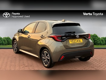 Used Toyota Yaris 2023 for sale - 76547583: Photo