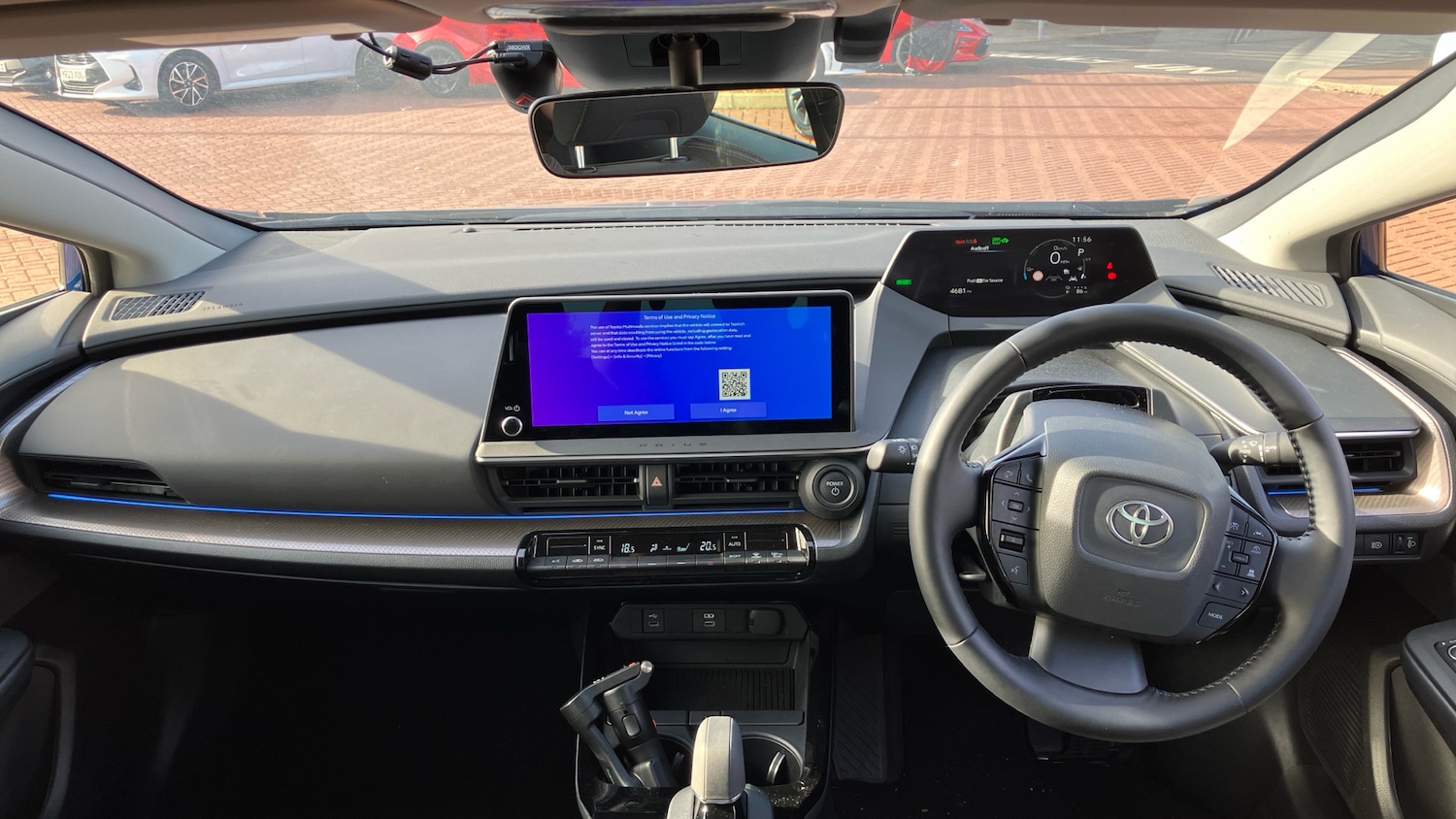 Used Toyota Prius 2025 for sale - 76907679: Photo 5