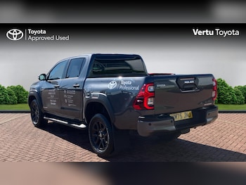 Used Toyota Hilux 2025 for sale - 79568319: Photo