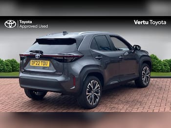 Used Toyota Yaris Cross 2022 for sale - 79842442: Photo