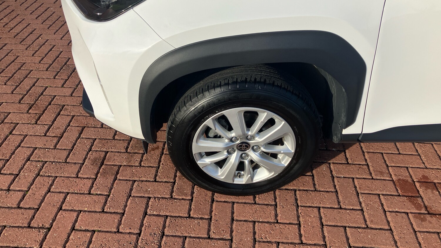 Used Toyota Yaris Cross 2023 for sale - 76612505: Photo 39