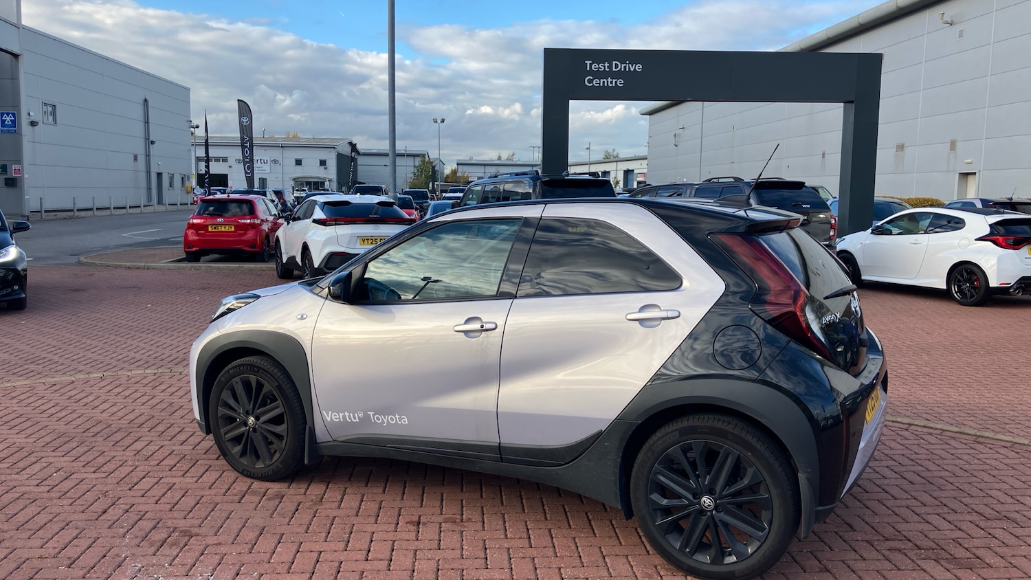 Used Toyota Aygo X 2025 for sale - 76332726: Photo 31
