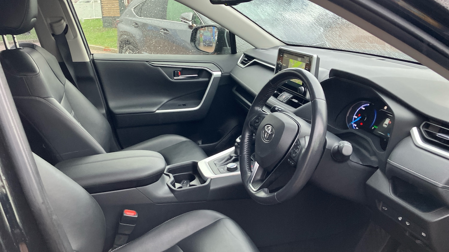 Used Toyota RAV4 2019 for sale - 77732318: Photo 11