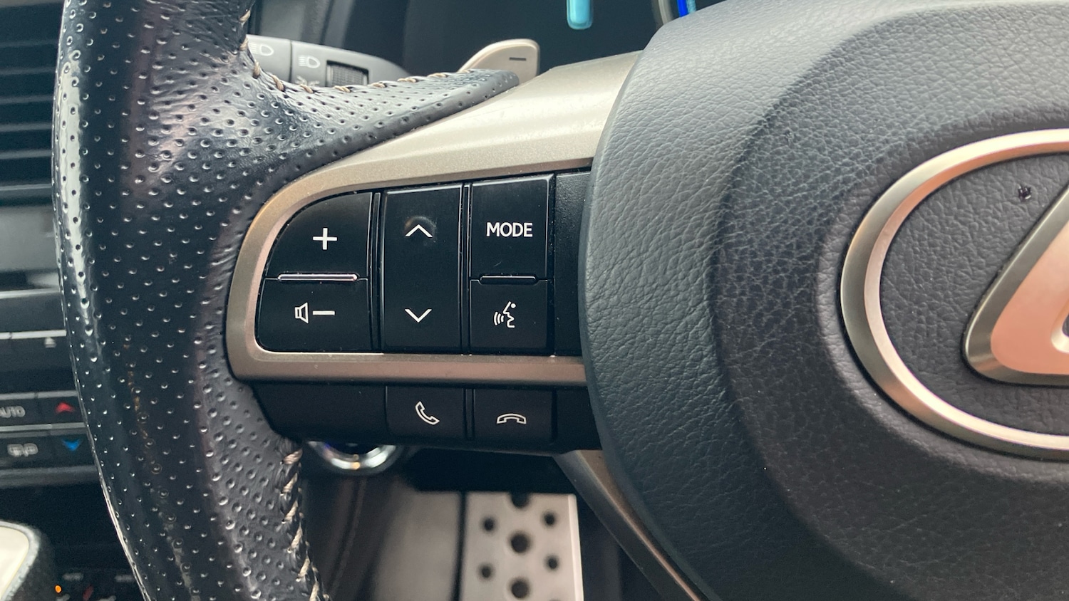 Used Lexus RX 2016 for sale - 76547591: Photo 41