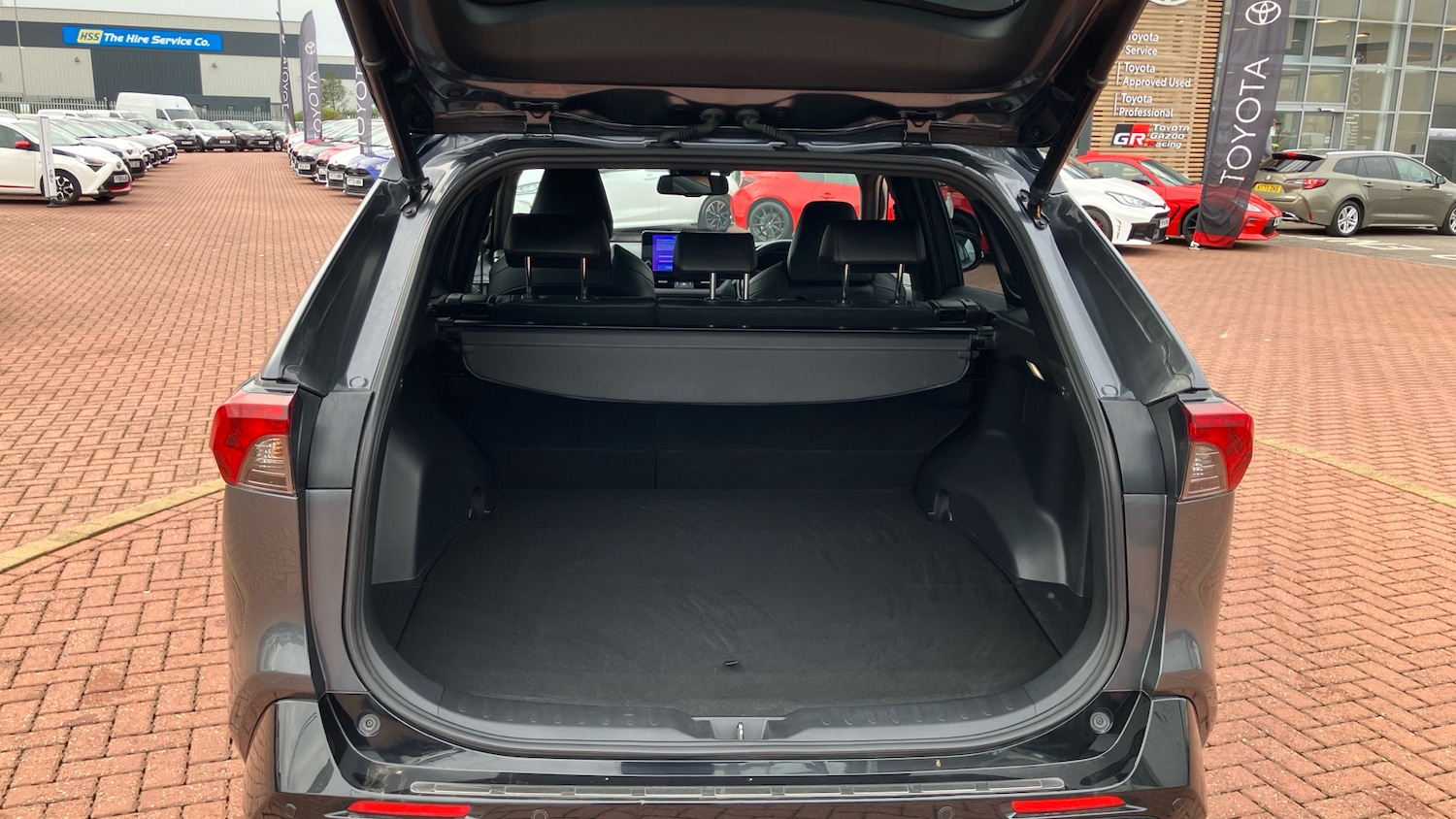 Used Toyota RAV4 2023 for sale - 77258048: Photo 14