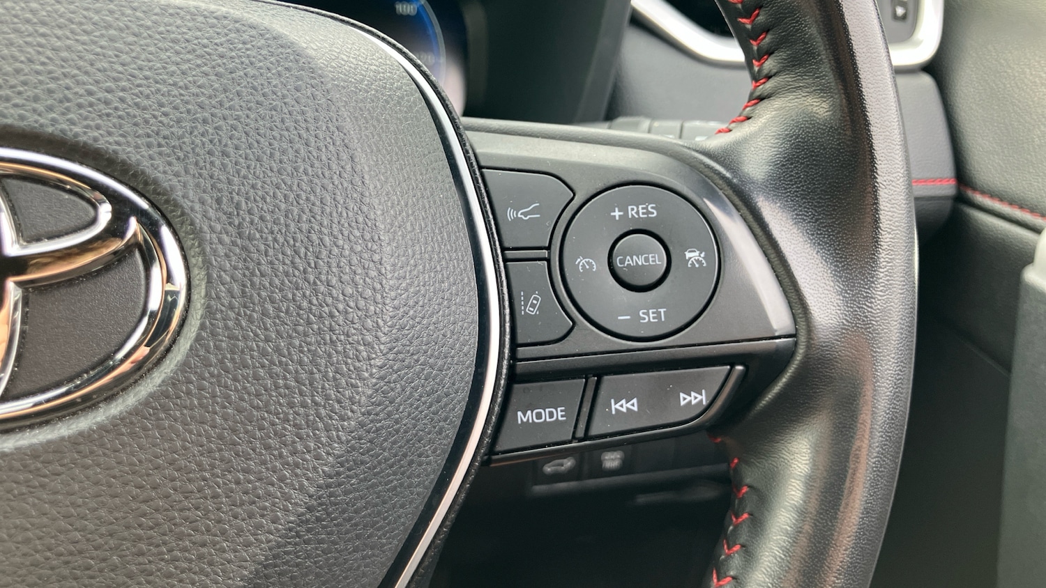 Used Toyota RAV4 2023 for sale - 77258048: Photo 42