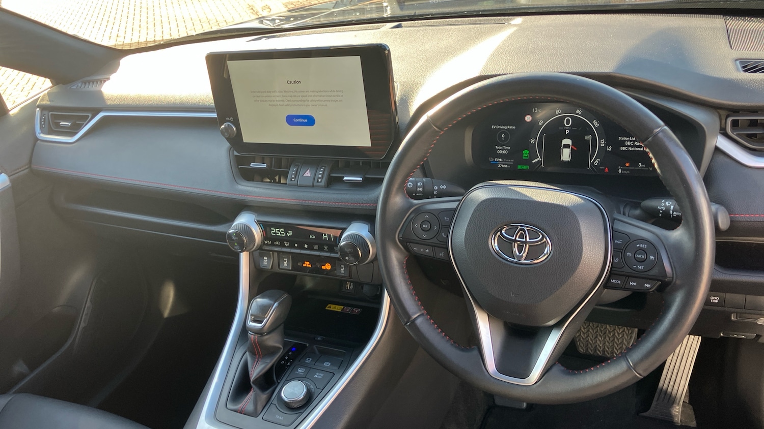 Used Toyota RAV4 2023 for sale - 77830373: Photo 4