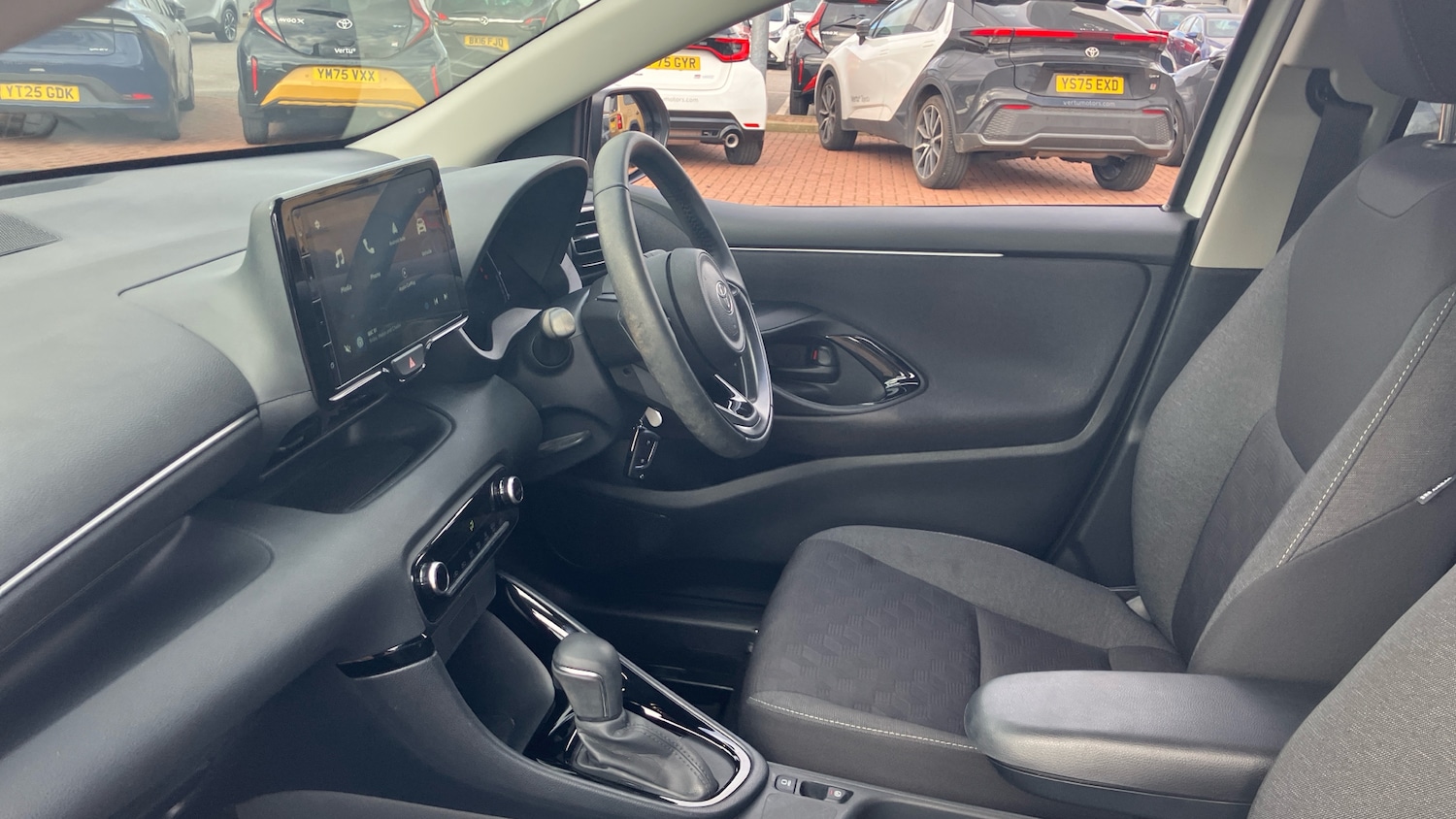 Used Toyota Yaris 2024 for sale - 77830435: Photo 10