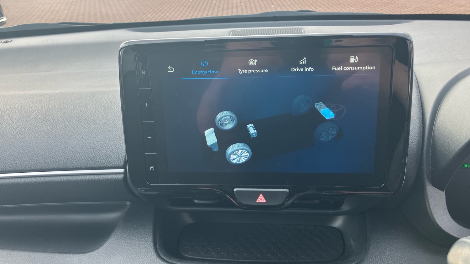 Used Toyota Yaris 2024 for sale - 77830435: Photo 24