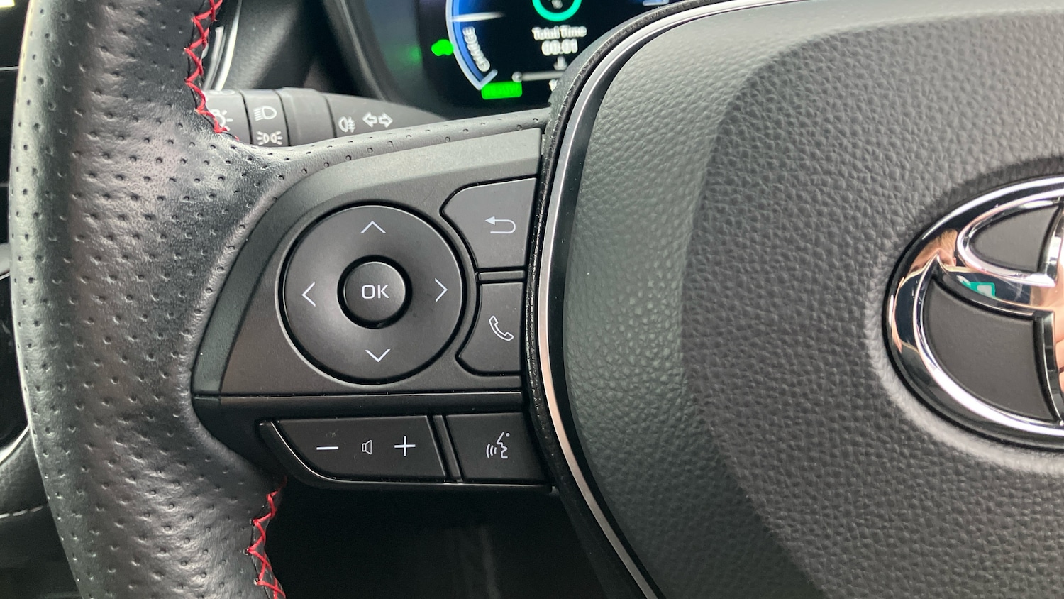 Used Toyota Corolla 2023 for sale - 76980770: Photo 36