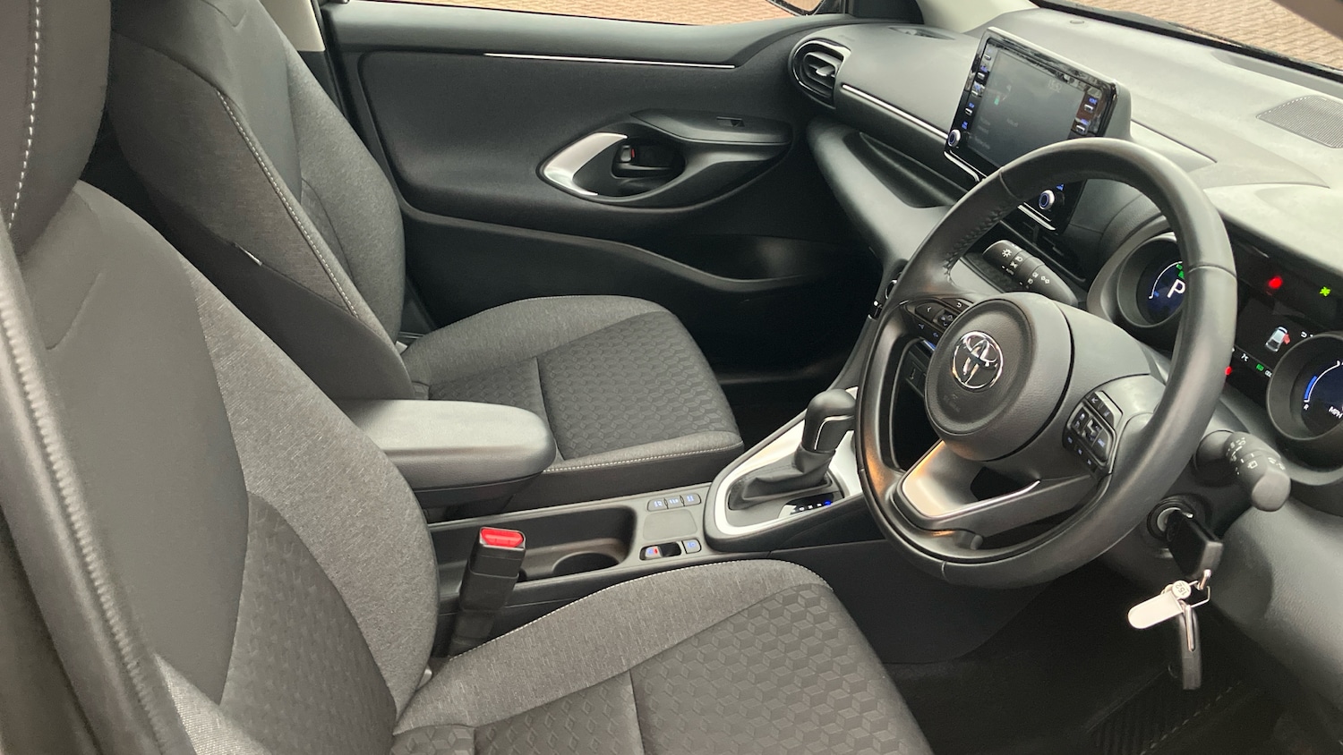 Used Toyota Yaris 2023 for sale - 77379081: Photo 11