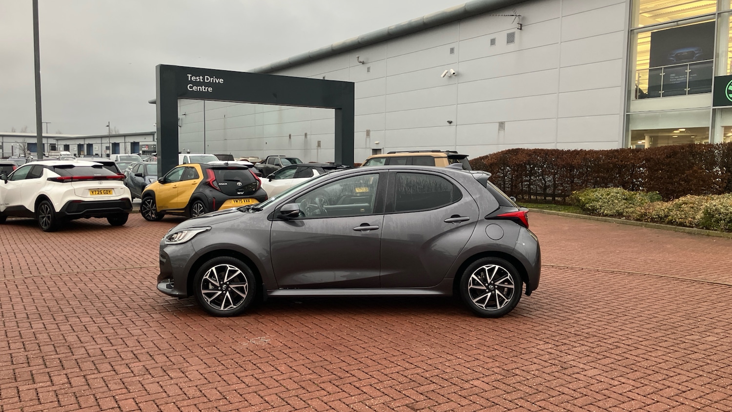 Used Toyota Yaris 2023 for sale - 77379081: Photo 17