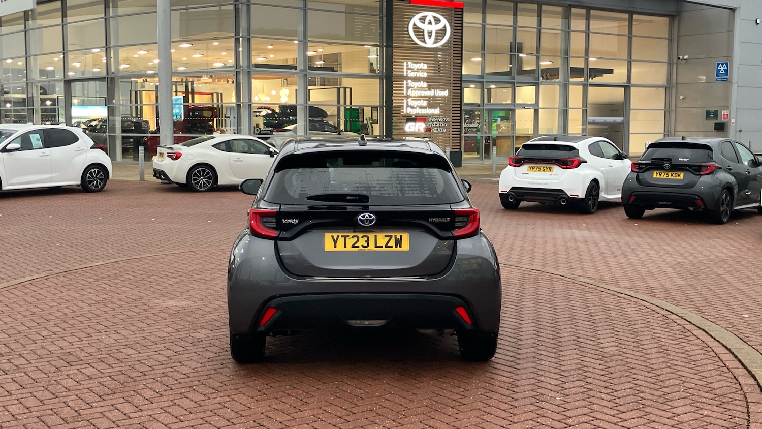 Used Toyota Yaris 2023 for sale - 77379081: Photo 19