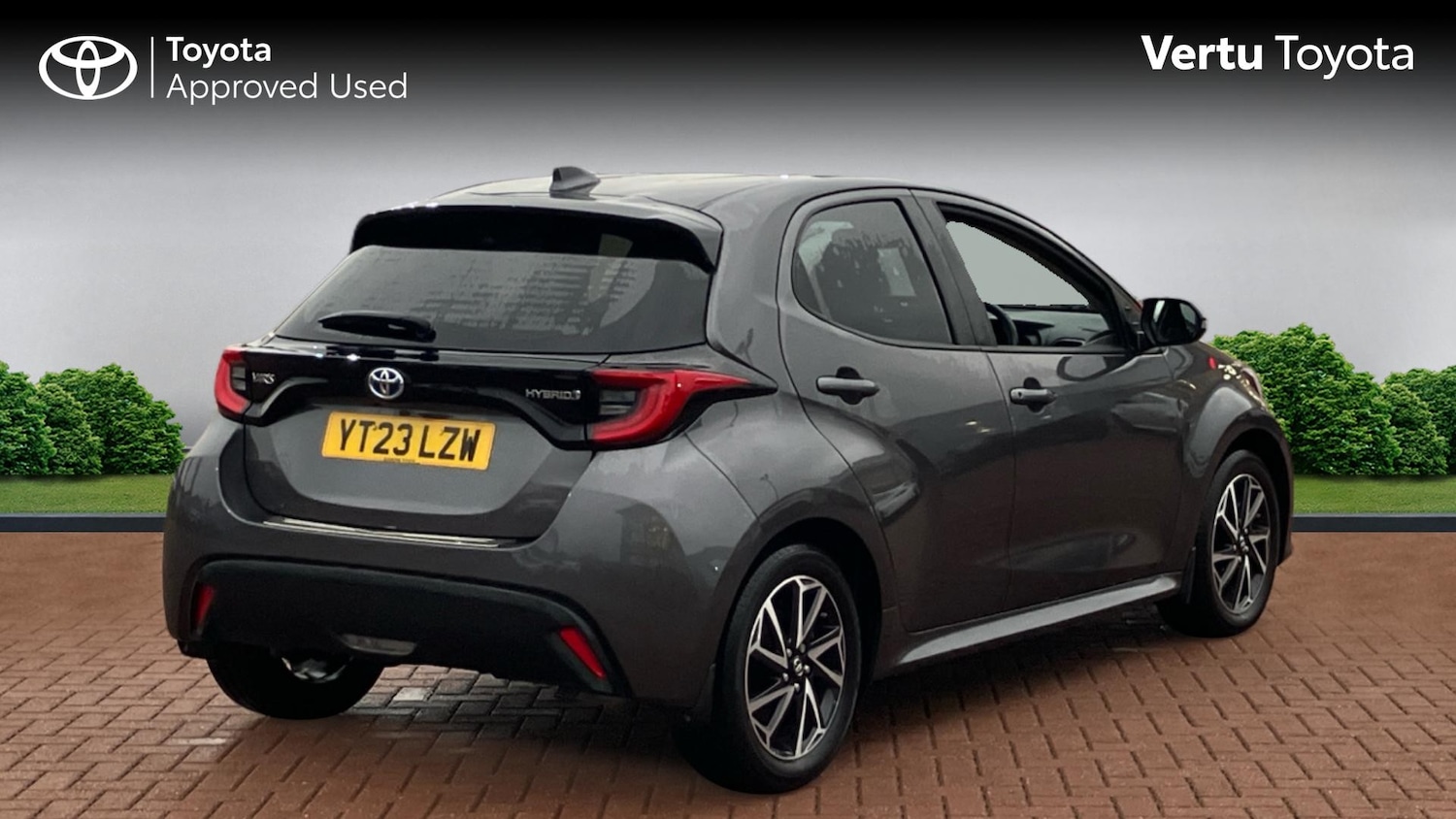 Used Toyota Yaris 2023 for sale - 77379081: Photo 2