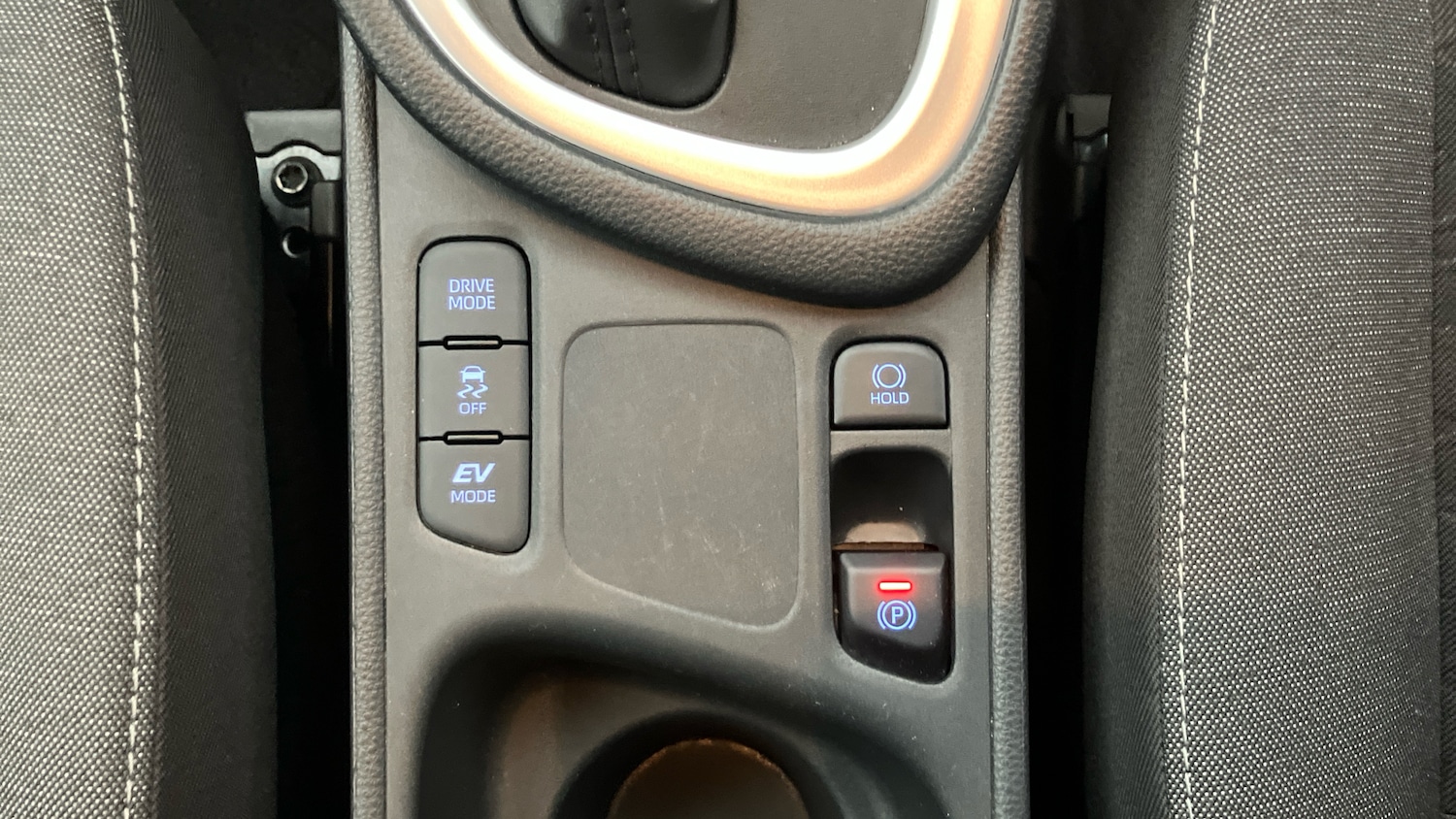 Used Toyota Yaris 2023 for sale - 77379081: Photo 34