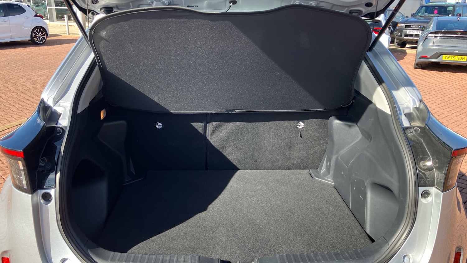 Used Toyota Yaris Cross 2025 for sale - 78000816: Photo 14