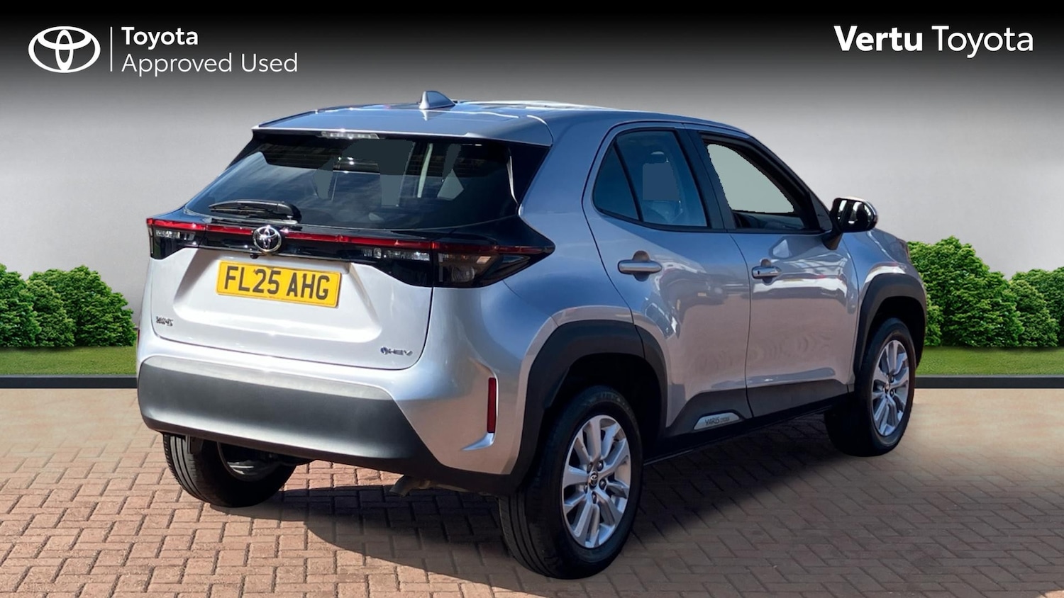 Used Toyota Yaris Cross 2025 for sale - 78000816: Photo 2