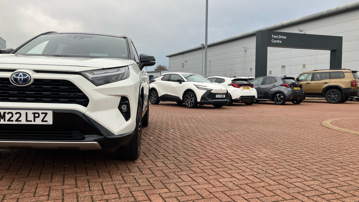 Used Toyota RAV4 2022 for sale - 77151064: Photo 32