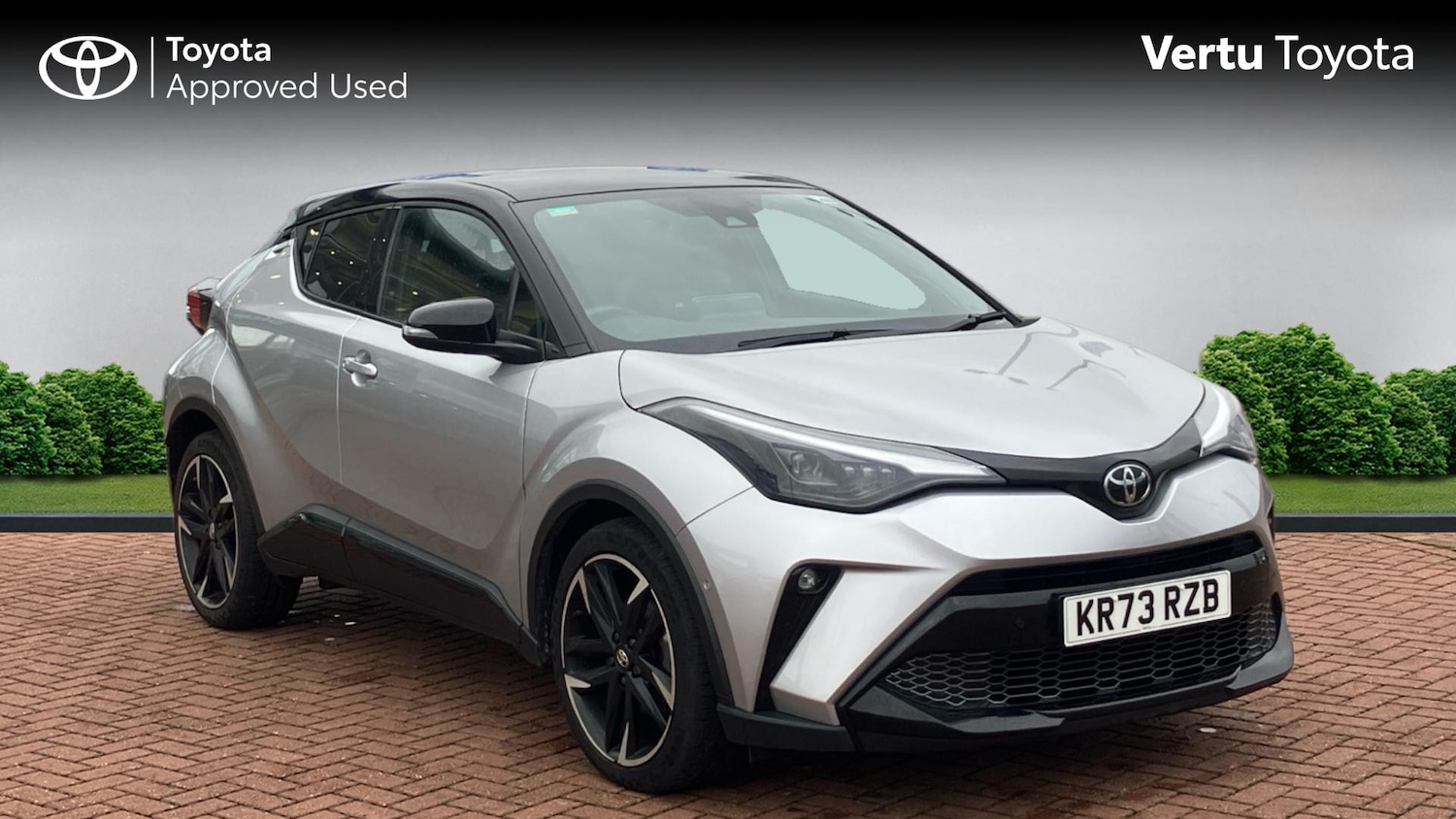 Used Toyota C-HR 2023 for sale - 77543480: Photo 1