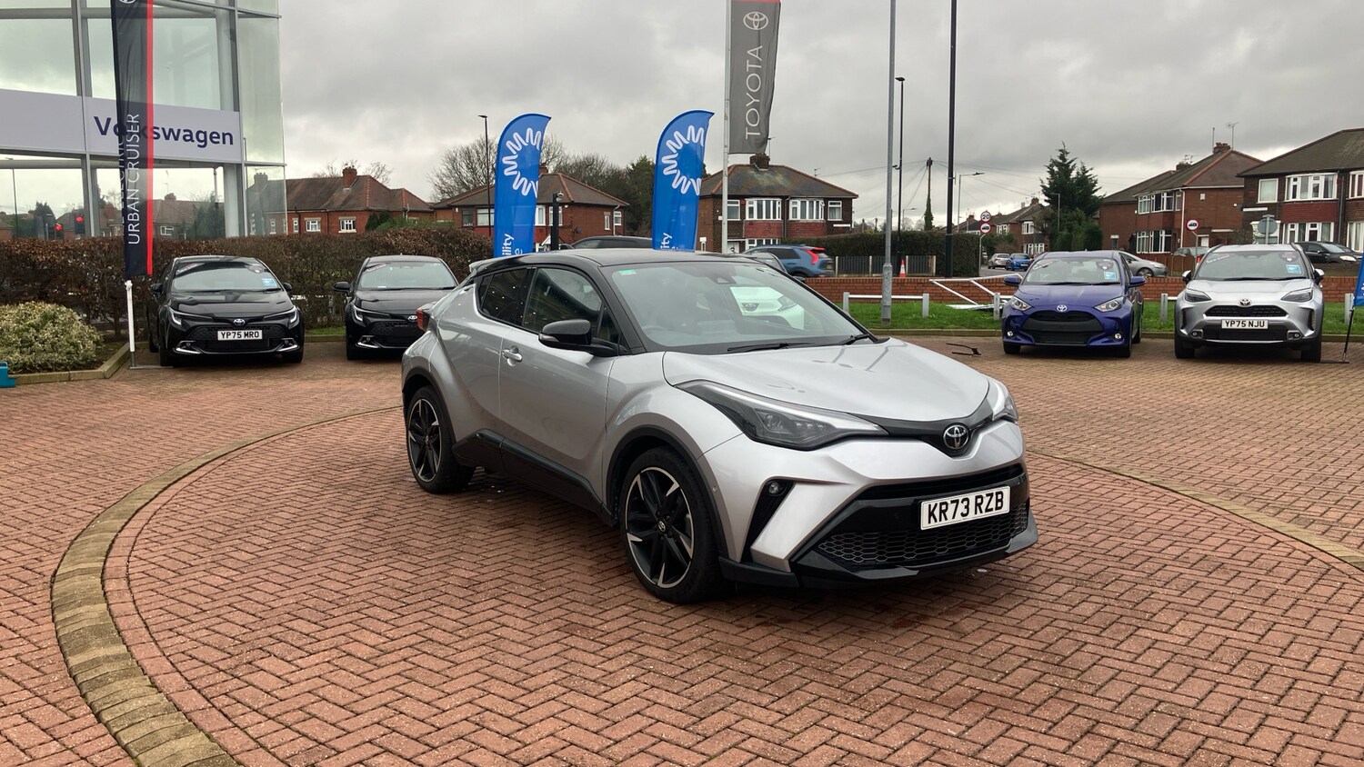 Used Toyota C-HR 2023 for sale - 77543480: Photo 28