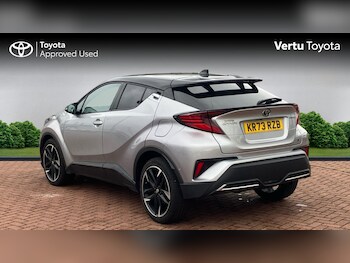 Used Toyota C-HR 2023 for sale - 77543480: Photo