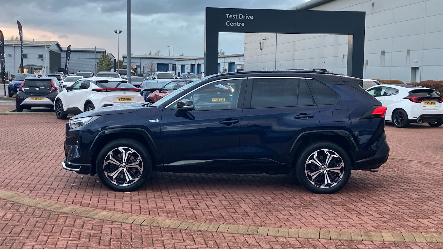 Used Toyota RAV4 2022 for sale - 76482751: Photo 17