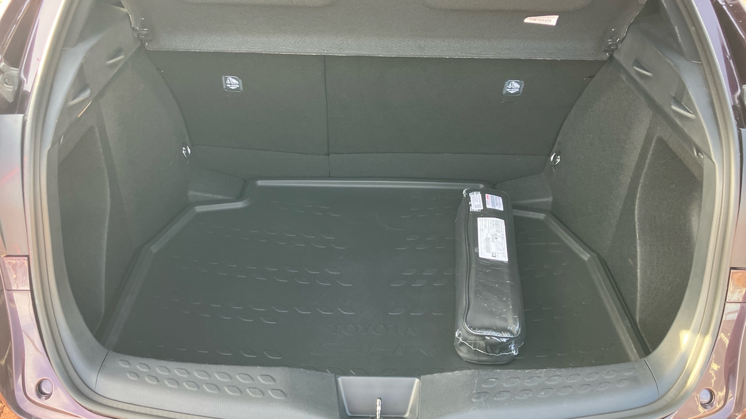 Used Toyota C-HR 2023 for sale - 76427758: Photo 14