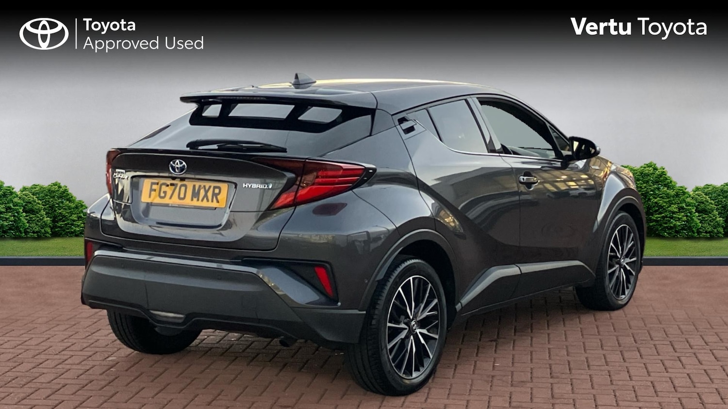 Used Toyota C-HR 2020 for sale - 76859650: Photo 2