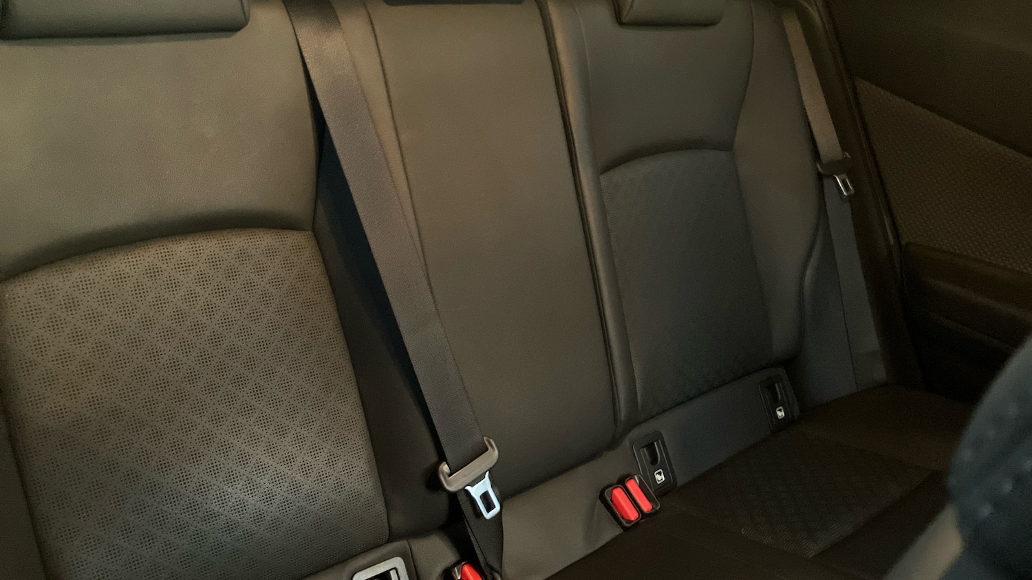 Used Toyota C-HR 2020 for sale - 76859650: Photo 20