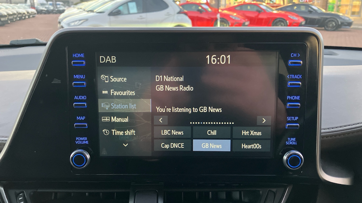 Used Toyota C-HR 2020 for sale - 76859650: Photo 26