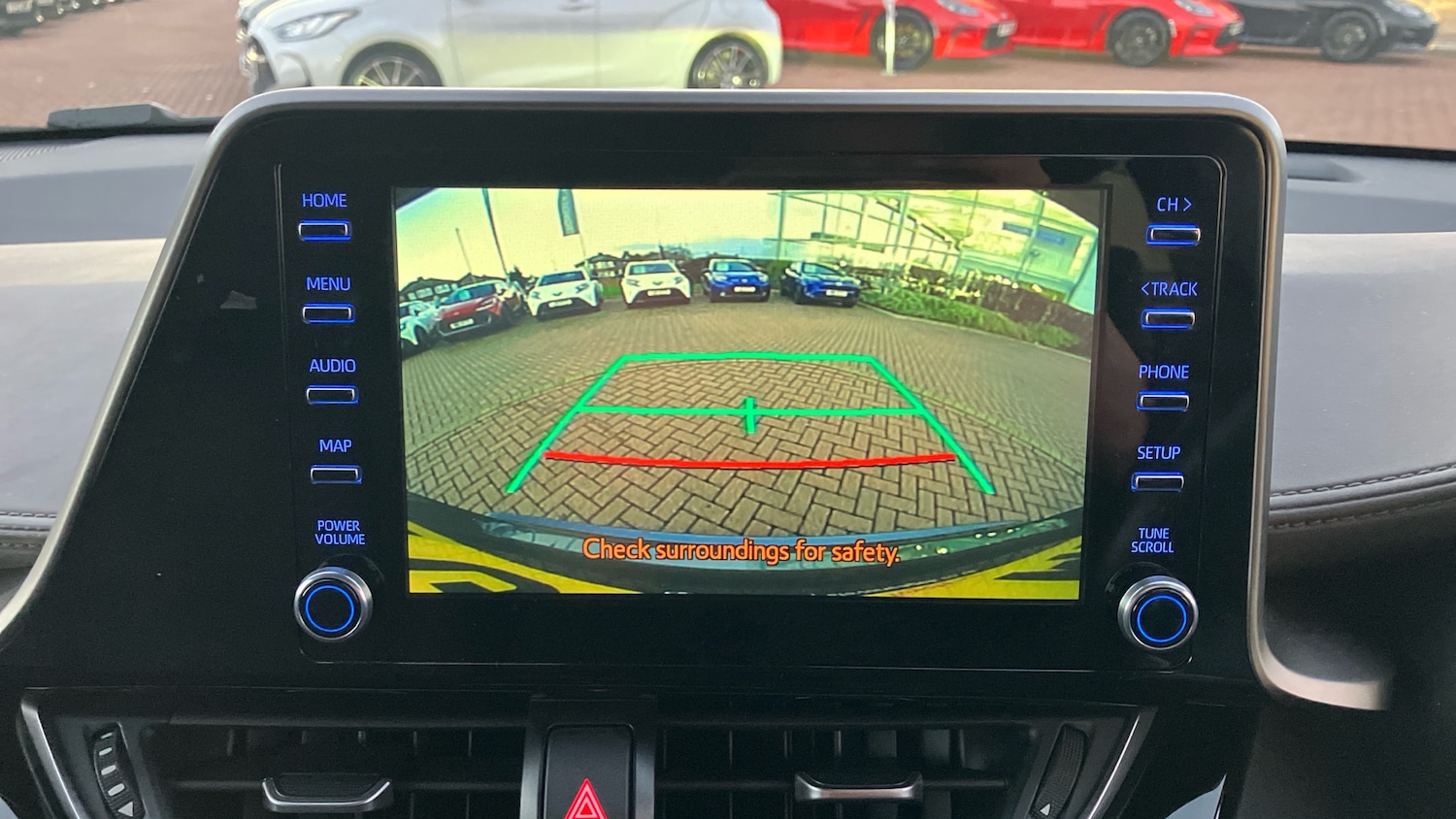 Used Toyota C-HR 2020 for sale - 76859650: Photo 27