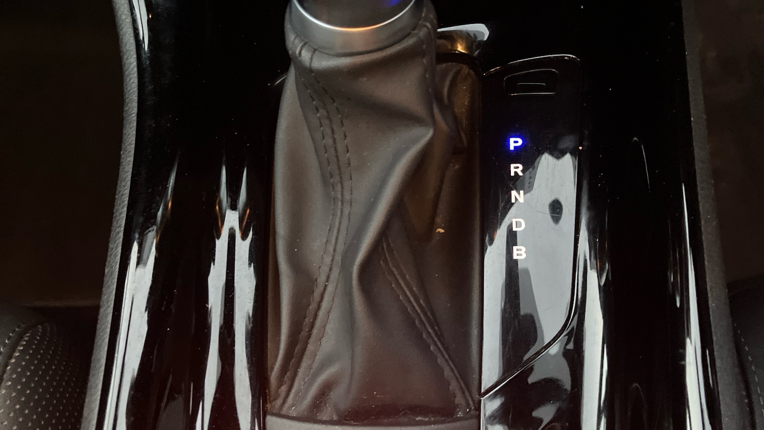 Used Toyota C-HR 2020 for sale - 76859650: Photo 36