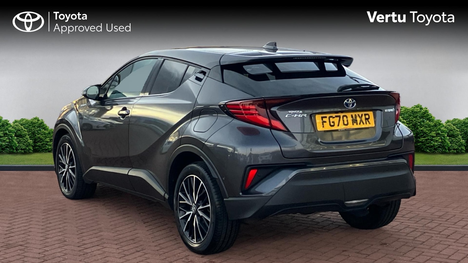 Used Toyota C-HR 2020 for sale - 76859650: Photo 4