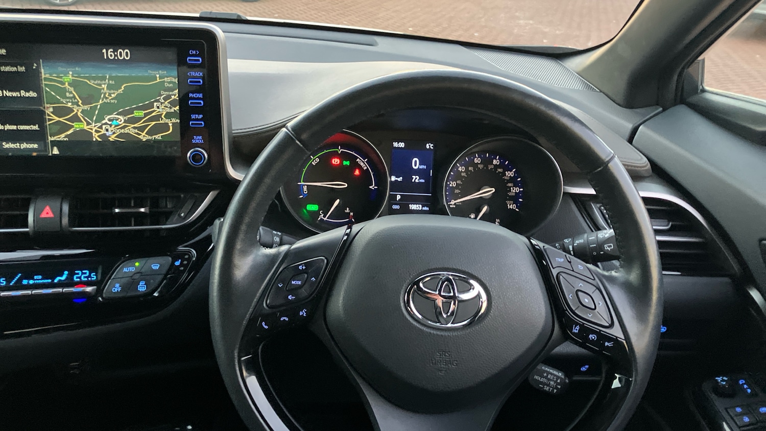 Used Toyota C-HR 2020 for sale - 76859650: Photo 8