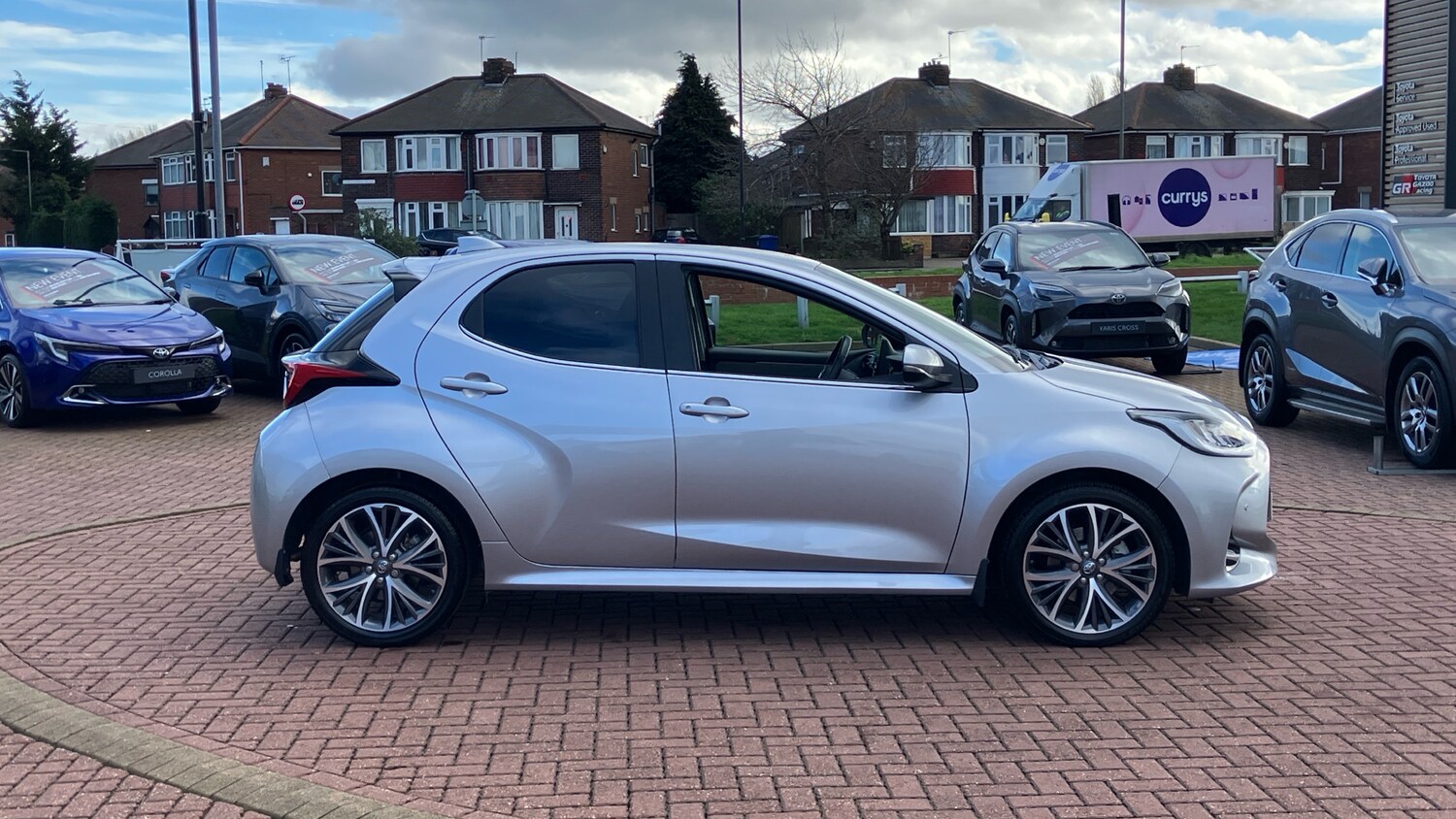 Used Toyota Yaris 2022 for sale - 77901419: Photo 16