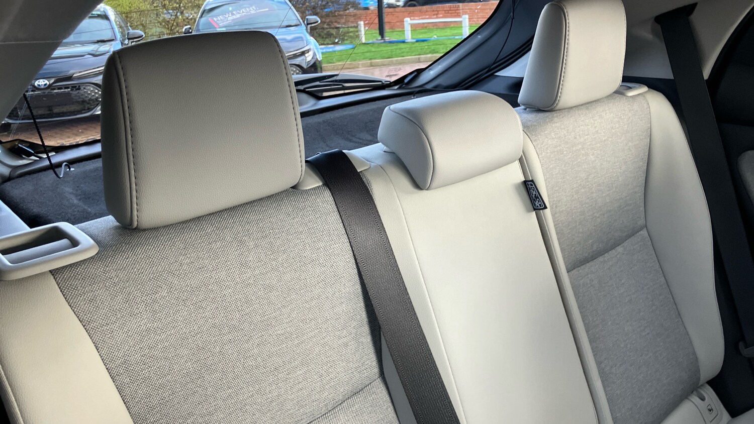 Used Toyota Yaris 2022 for sale - 77901419: Photo 20