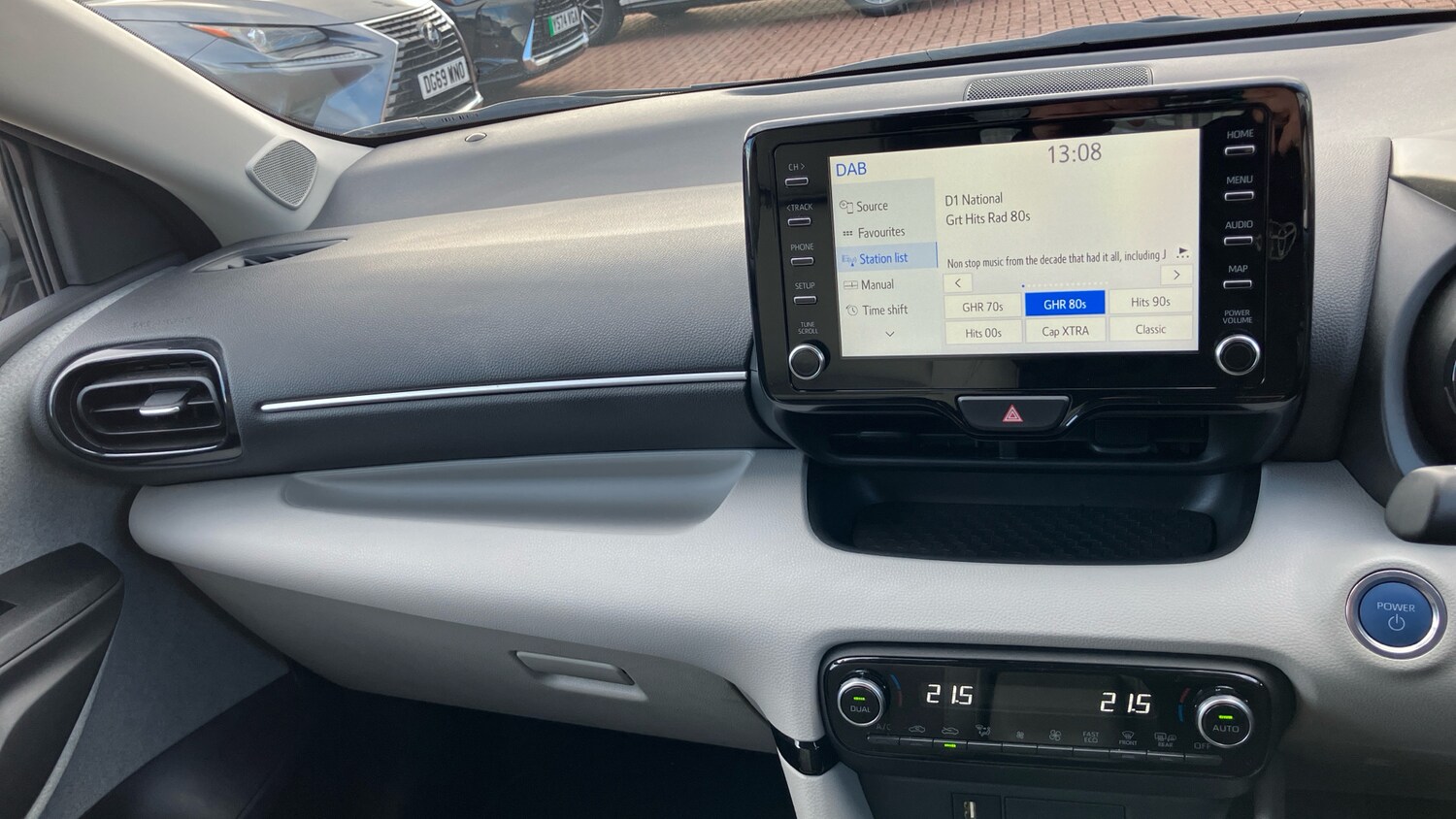 Used Toyota Yaris 2022 for sale - 77901419: Photo 34