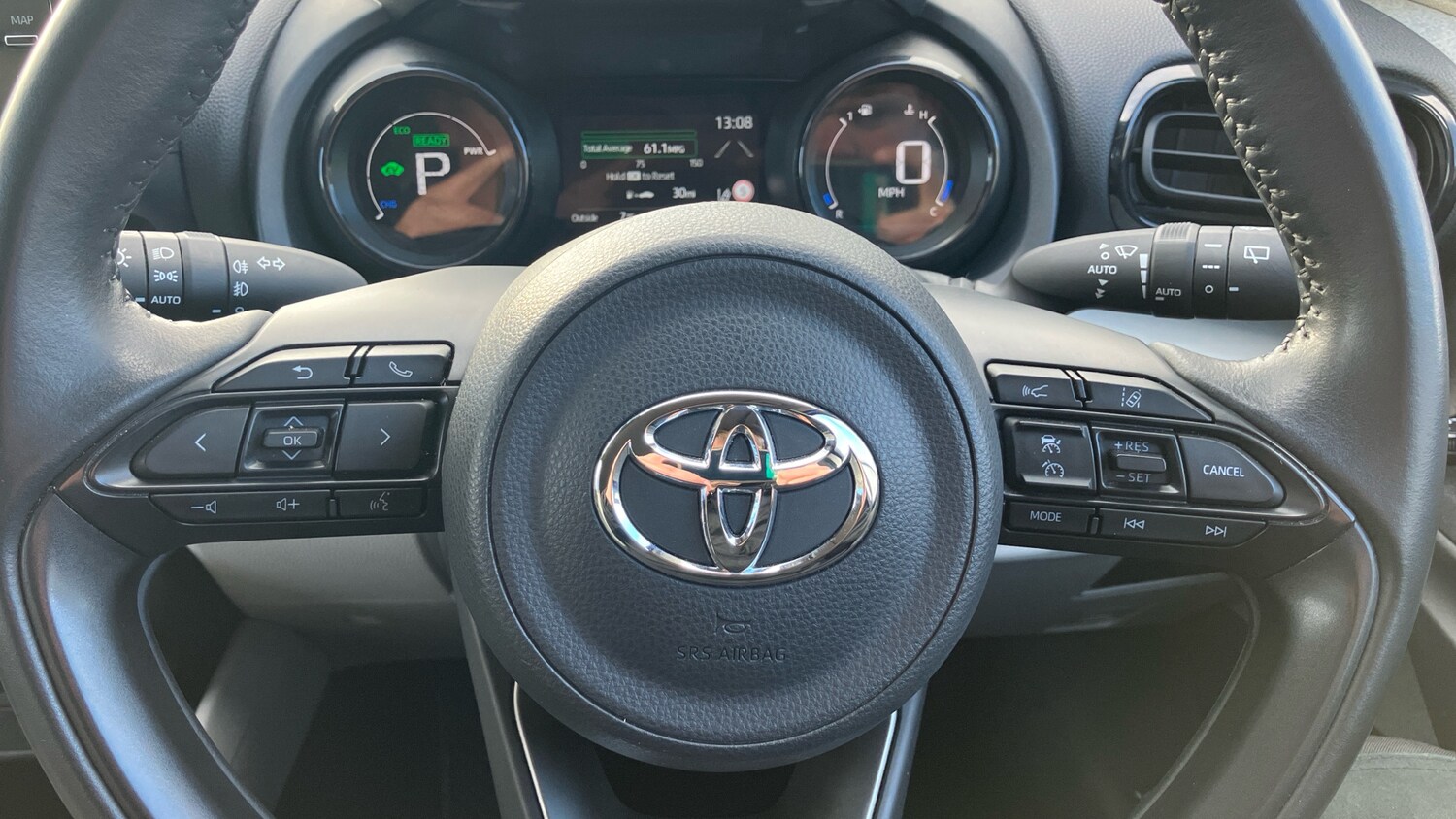 Used Toyota Yaris 2022 for sale - 77901419: Photo 35