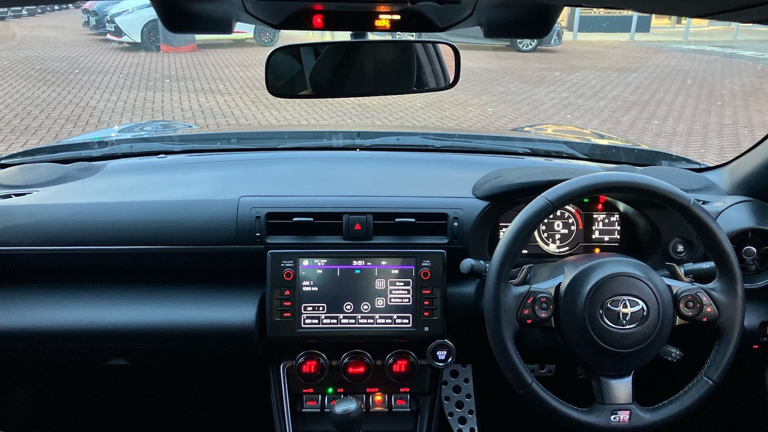 Used Toyota GR86 2023 for sale - 77220699: Photo 5