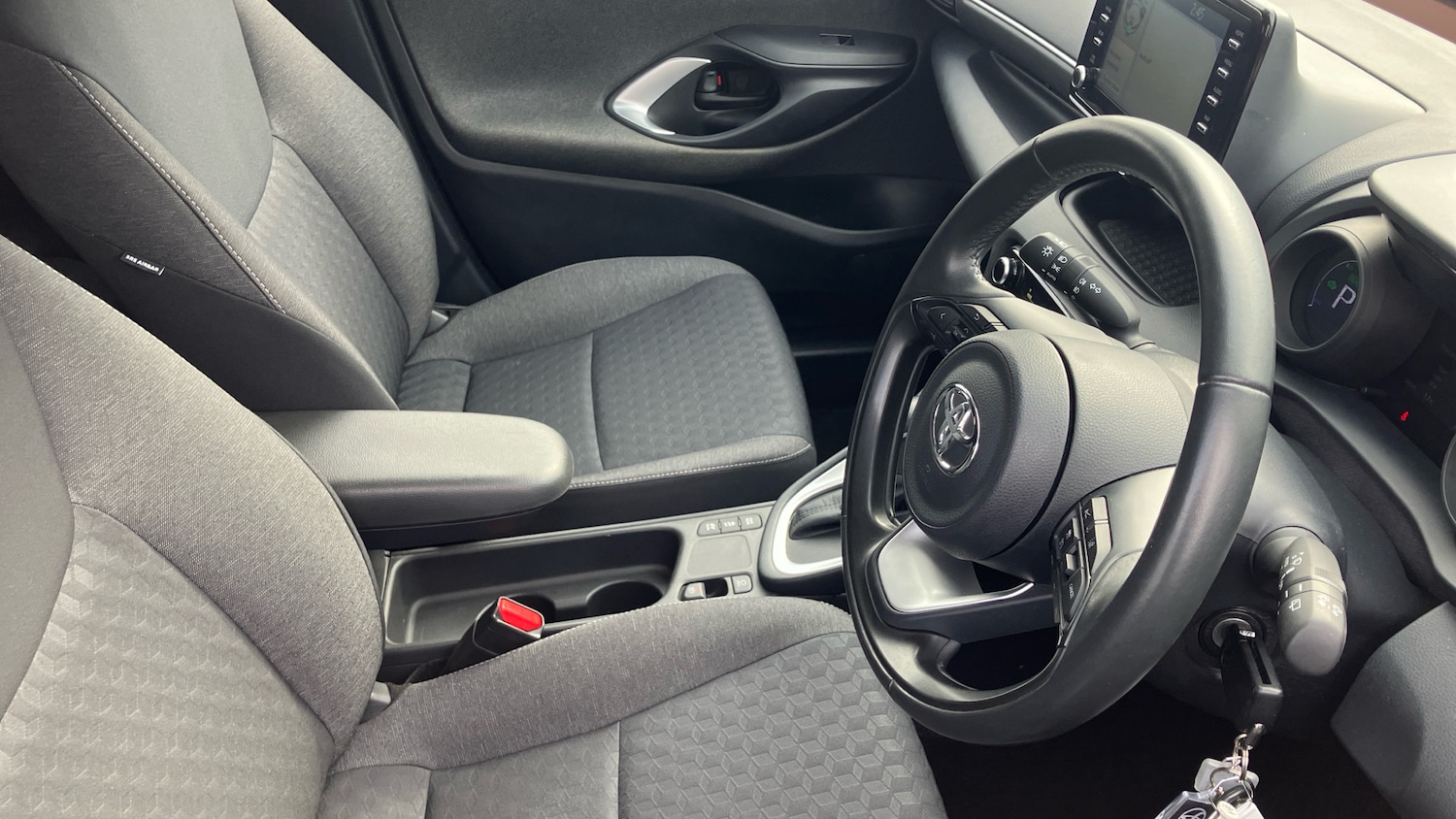 Used Toyota Yaris 2020 for sale - 76157685: Photo 11
