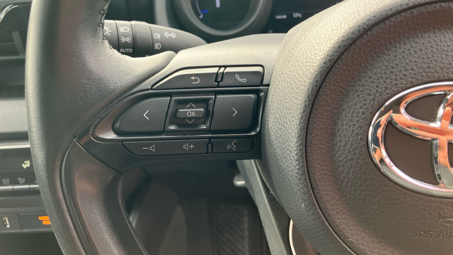 Used Toyota Yaris 2020 for sale - 76157685: Photo 37