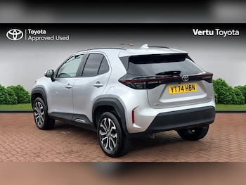 Used Toyota Yaris Cross 2024 for sale - 77983914: Photo