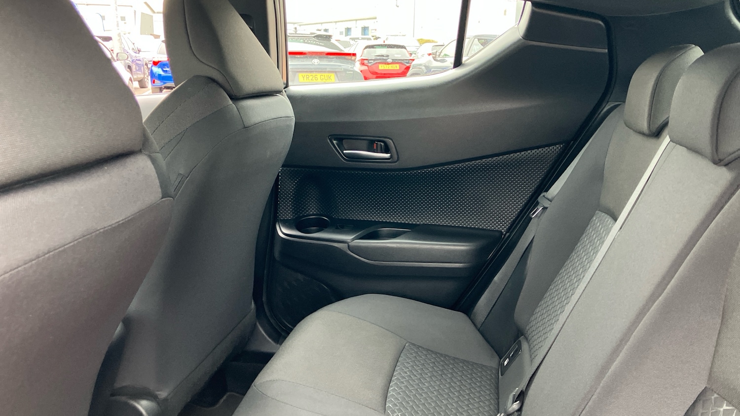 Used Toyota C-HR 2023 for sale - 78107257: Photo 15