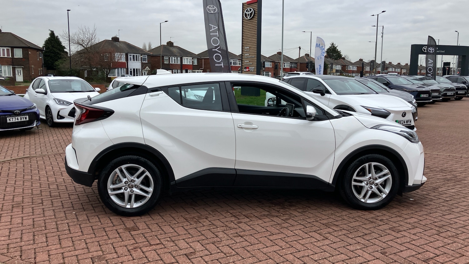 Used Toyota C-HR 2023 for sale - 78107257: Photo 41