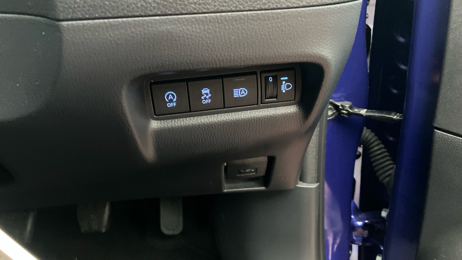 Used Toyota Aygo X 2025 for sale - 76534325: Photo 37