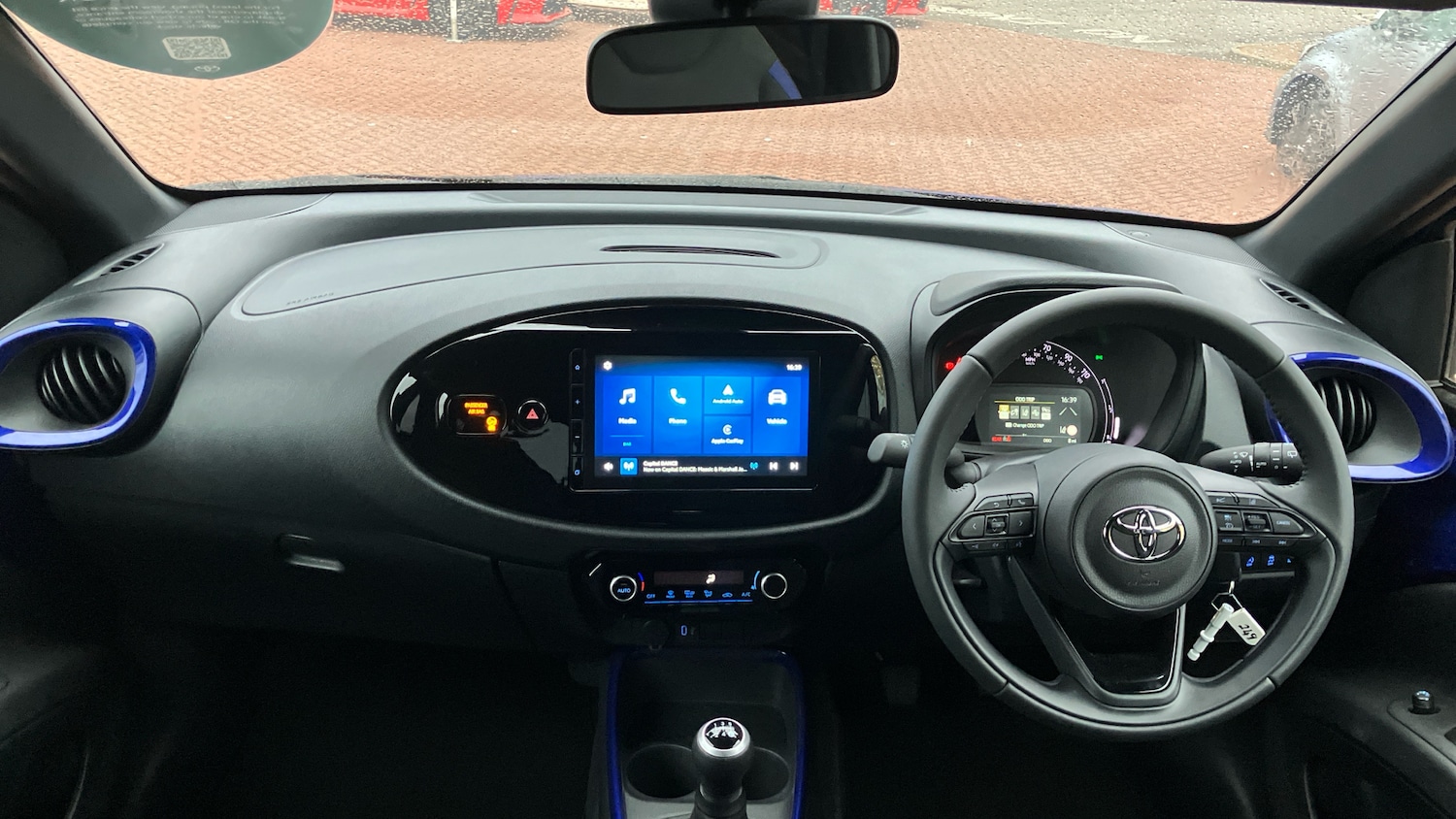 Used Toyota Aygo X 2025 for sale - 76534325: Photo 5